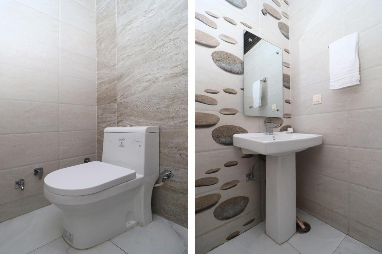 Oyo 29637 Hotel Kakkar Ludhiana Zewnętrze zdjęcie