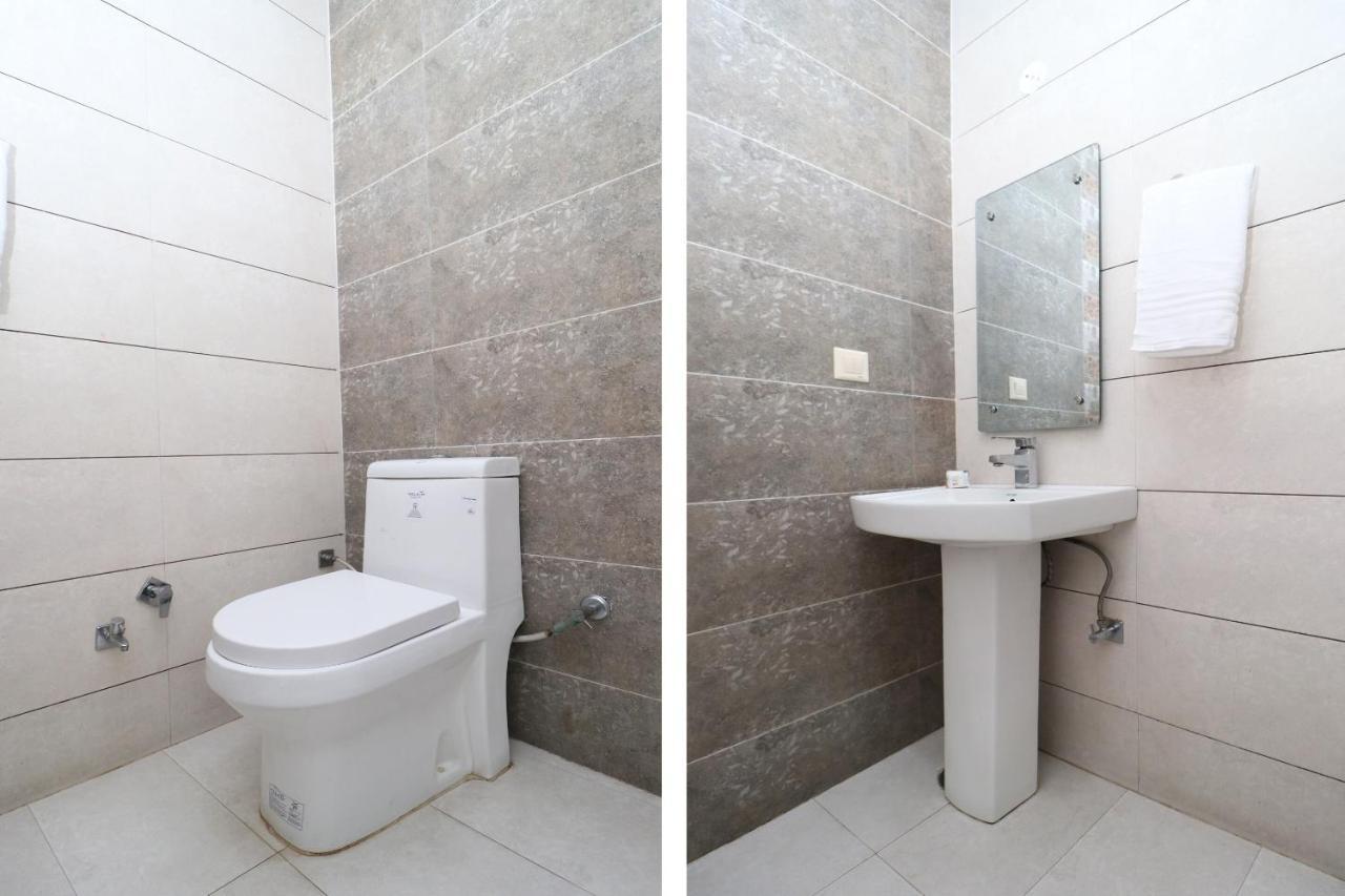 Oyo 29637 Hotel Kakkar Ludhiana Zewnętrze zdjęcie